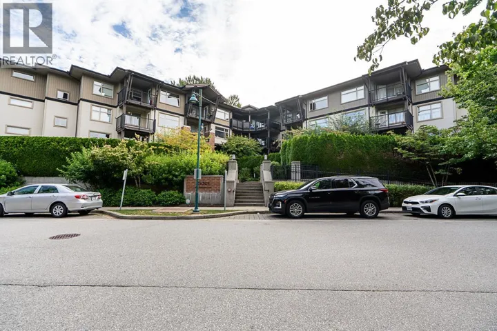 213 400 KLAHANIE DRIVE, Port Moody, British Columbia V3B3H7