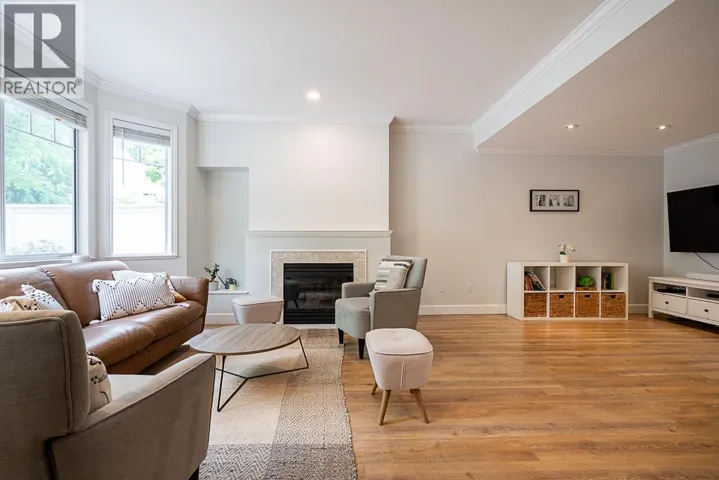 29 7501 CUMBERLAND STREET, Burnaby, British Columbia V3N4Y6