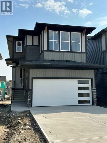 12 Topaz Place, Cochrane, Alberta T4C3K2