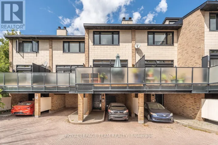 17 - 575 OLD ST PATRICK STREET, Ottawa, Ontario K1N9H5