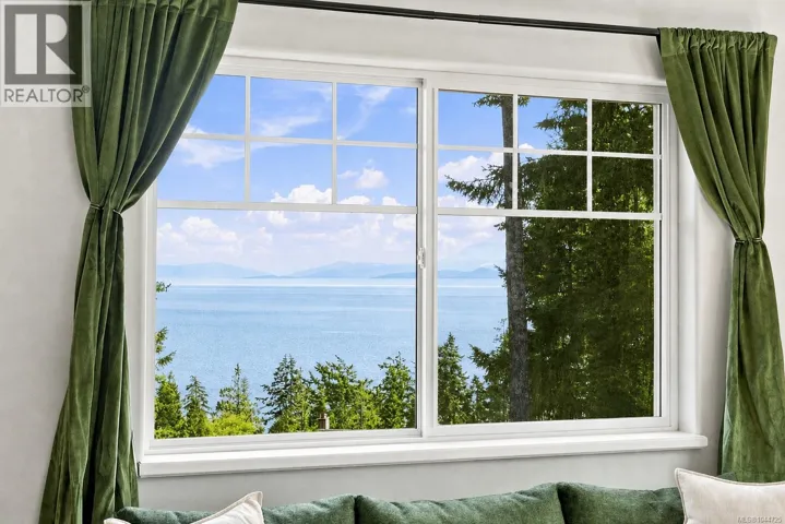 D 7806 Dalrae Pl, Sooke, British Columbia V9Z0R1