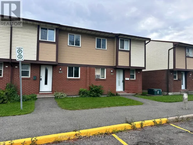 1352 FOXWELL STREET, Ottawa, Ontario K1B5J2