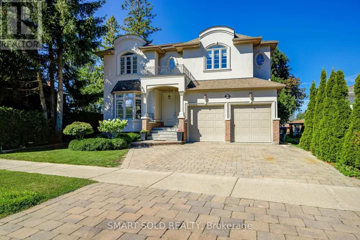 6 BRILL CRESCENT, Toronto (Newtonbrook West), Ontario M2R2X3