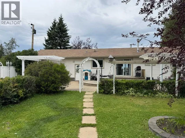 74008 Southshore Drive, Widewater, Alberta T0G2M0