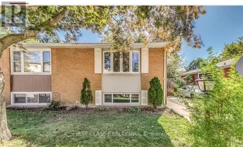 657 SEVILLA PARK PLACE, London East (East C), Ontario N5Y4H9