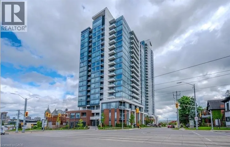 5 WELLINGTON Street, Kitchener, Ontario N2G0E3