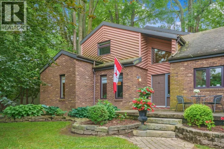 22780 CREEK ROAD, Chatham, Ontario N7M5J3