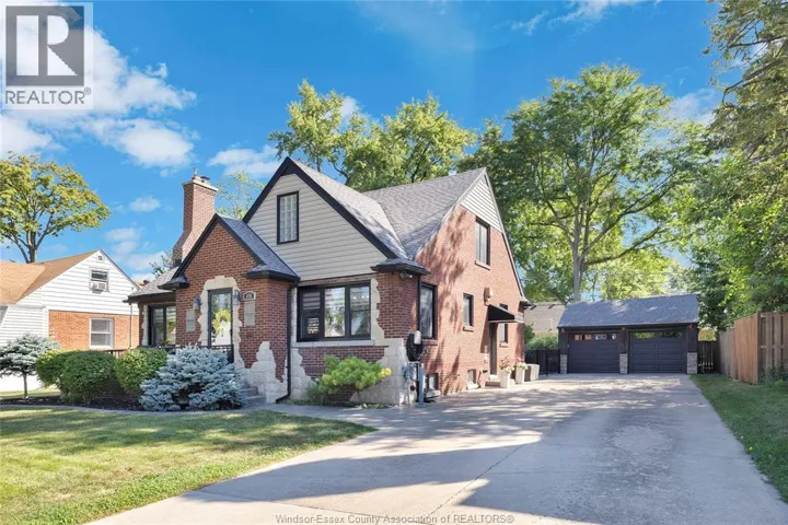 876 BELLE ISLE VIEW BOULEVARD, Windsor, Ontario N8S3G3