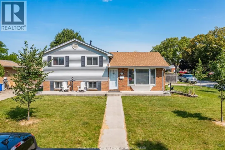 5122 COLBOURNE DRIVE, Windsor, Ontario N8T1T8