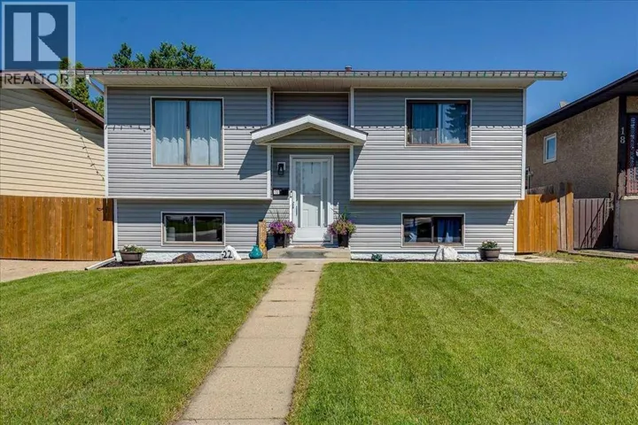 22 Greenham Drive, Red Deer, Alberta T4P2X4