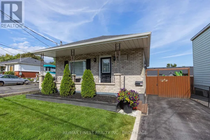 581 DIVISION STREET, Kingston (East of Sir John A. Blvd), Ontario K7K4B7