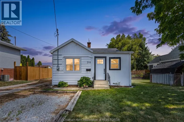 310 MCNAUGHTON AVENUE East, Chatham, Ontario N7L2G9