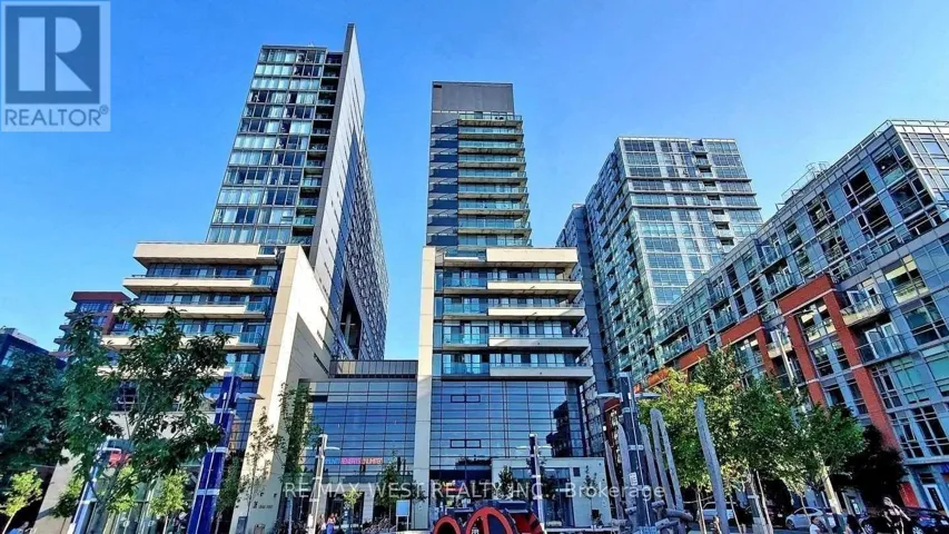 720 - 36 LISGAR STREET, Toronto (Little Portugal), Ontario M6J0C7