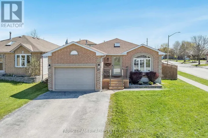 57 WESSENGER DRIVE, Barrie (Holly), Ontario L4N8P8