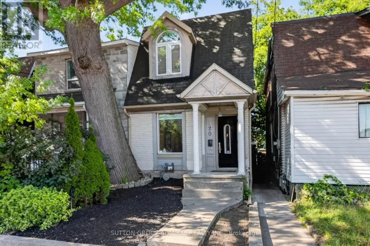 320 WESTON ROAD, Toronto (Junction Area), Ontario M6N3P5