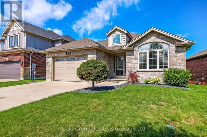 402 FAIRWAY ROAD, Woodstock (Woodstock - North), Ontario N4T0E1