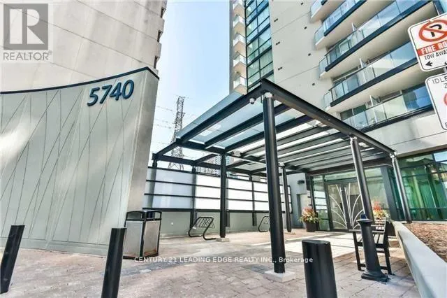 504 - 5740 YONGE STREET, Toronto (Newtonbrook West), Ontario M2M0B1
