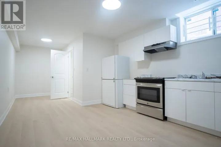 BASEMENT 1 - 118 FAIRHOLME AVENUE, Toronto (Englemount-Lawrence), Ontario M6B2W9