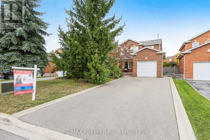 90 PENTLAND CRESCENT, Vaughan (Maple), Ontario L6A1T5
