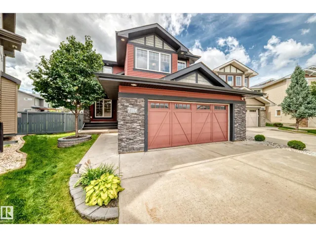 5209 GODSON BAY BA NW, Edmonton, Alberta T5T4P8
