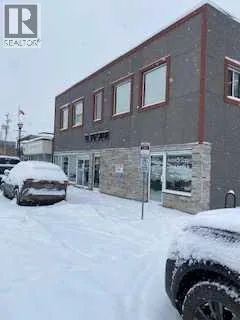 206, 4920 51 Avenue, Whitecourt, Alberta T7S1A1