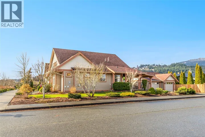 421 Poets Trail Dr, Nanaimo, British Columbia V9R7B1