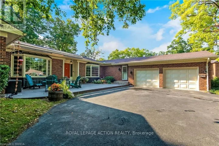 19 OAKLEY ROAD, Brantford, Ontario N3T5J9