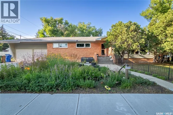 3708 Lakeview AVENUE, Regina, Saskatchewan S4S1H5