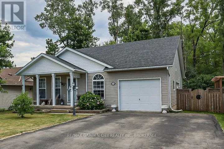 11 ROCHELLE CRESCENT, Fort Erie (Ridgeway), Ontario L0S1N0