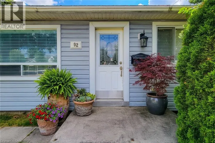 92 MUNN Street, Hamilton, Ontario L8V1K3