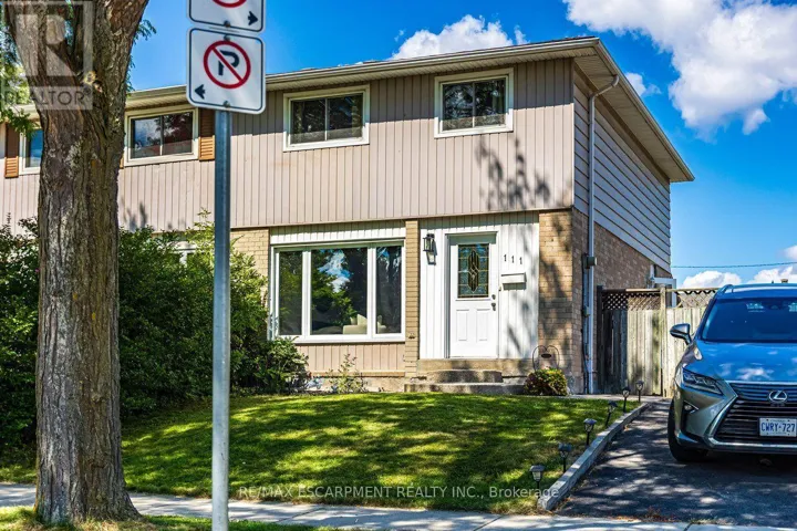 111 LARCH STREET, Hamilton (Berrisfield), Ontario L8T4P4