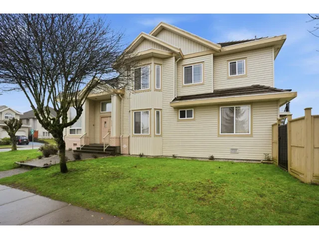 6593 125A STREET, Surrey, British Columbia V3W6S9