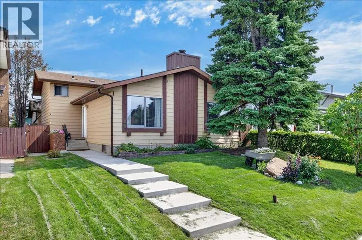 80 Templevale Way NE, Calgary, Alberta T1Y4V2