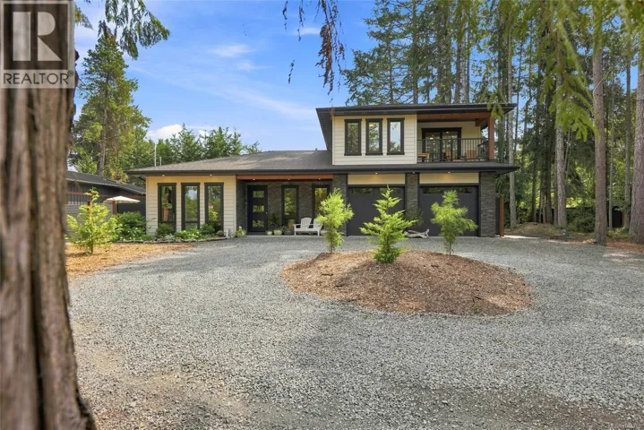 935 Meadowlark Pl, Qualicum Beach, British Columbia V9K1M6