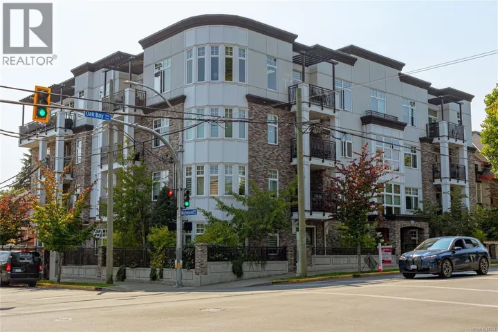 105 1765 Oak Bay Ave, Victoria, British Columbia V8S3Z5