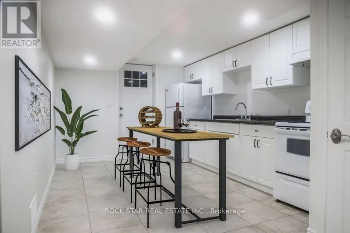 LOWER - 790 STONE CHURCH ROAD E, Hamilton (Eleanor), Ontario L8W1A8