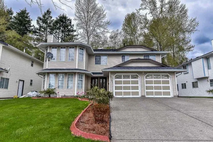 14241 91 AVENUE, Surrey, British Columbia V3V7Y1