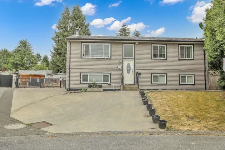 15033 ASHBY PLACE, Surrey, British Columbia V3S5G2