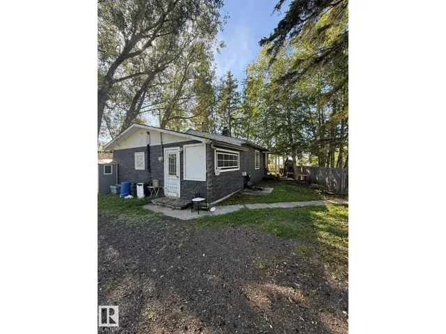 4203 50 AV, Rural Lac Ste. Anne County, Alberta T0E0A0