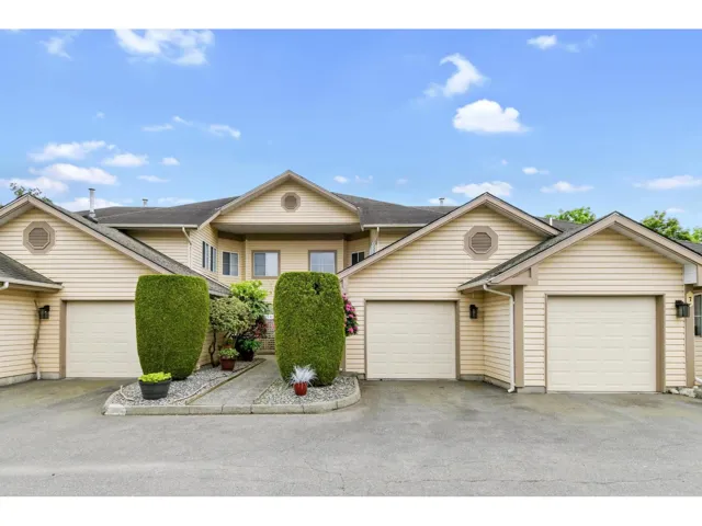 8 6140 192 STREET, Surrey, British Columbia V3S7V7