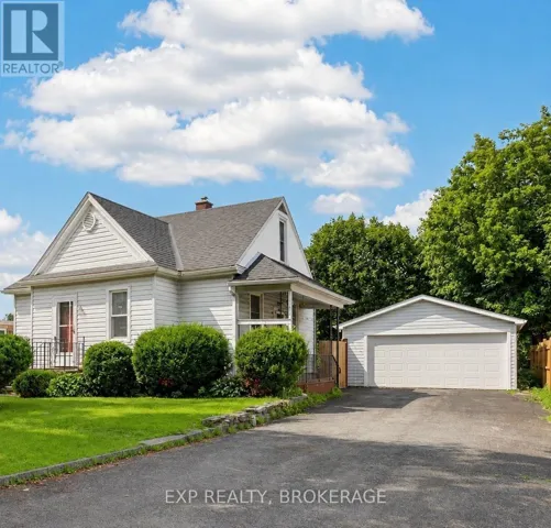 650 HILLSIDE DRIVE, Gananoque, Ontario K7G2E4