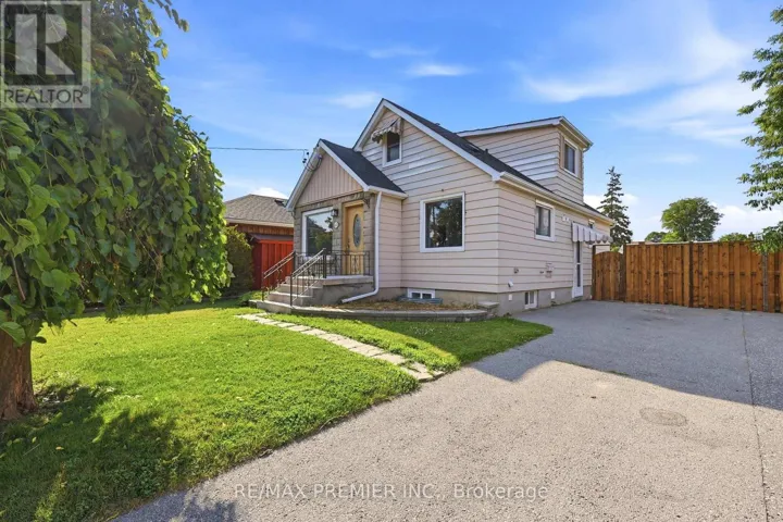 LOWER - 40 BYNG AVENUE, Oshawa (Centennial), Ontario L1G3N1
