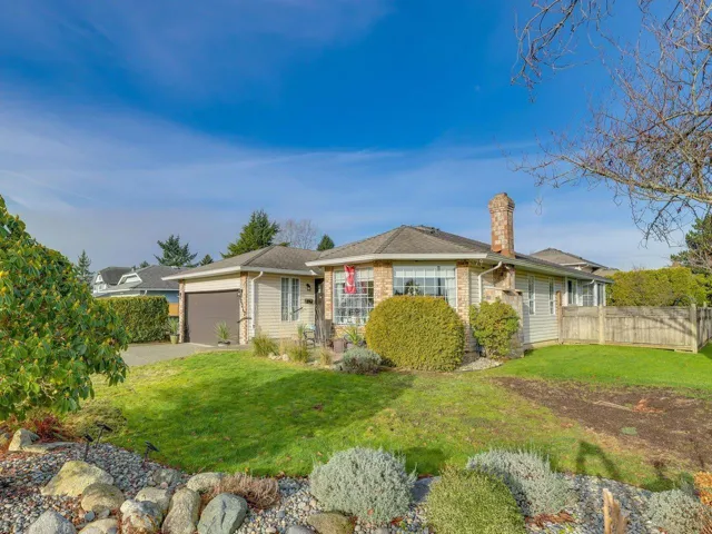 16347 12 AVENUE, Surrey, British Columbia V4A8C3