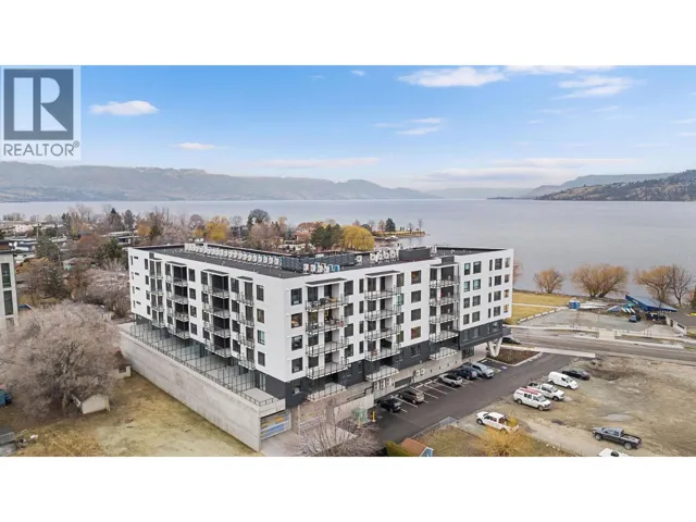 3051 Abbott Street Unit# 401, Kelowna, British Columbia V1Y0C4
