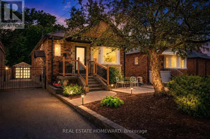413 O'CONNOR DRIVE, Toronto (East York), Ontario M4J2W4