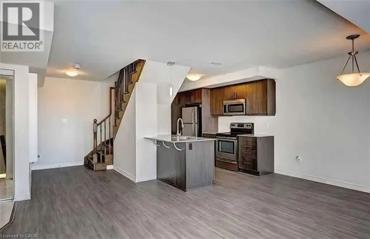 20 DAYLILY Lane, Kitchener, Ontario N2R1P6