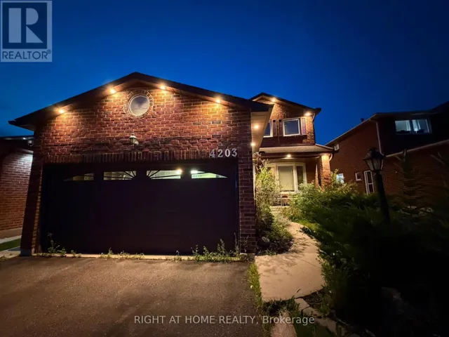 4203 COLONIAL DRIVE, Mississauga (Erin Mills), Ontario L5L4C1