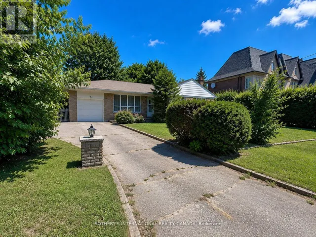 9 LLOYDMINSTER CRESCENT, Toronto (Newtonbrook East), Ontario M2M2R9