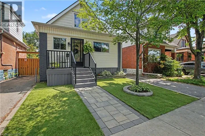 20 COPE Street, Hamilton, Ontario L8H5A9