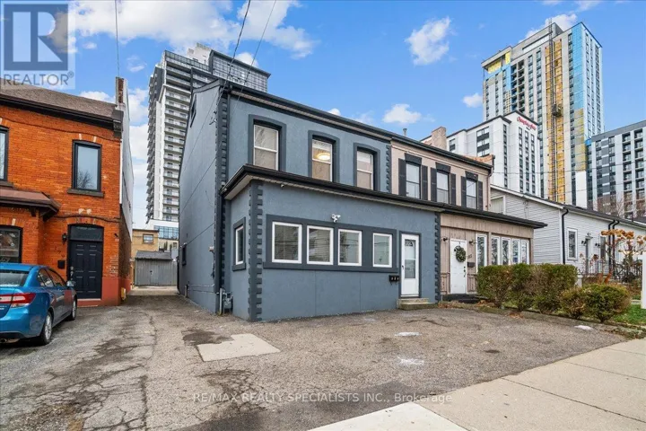 183 MARKET STREET, Hamilton (Central), Ontario L8R1P1